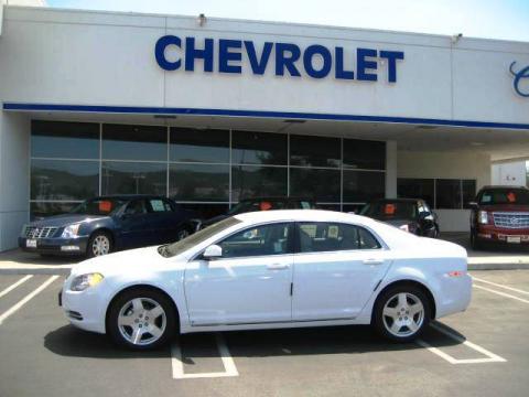 Summit White Chevrolet Malibu LT Sedan.  Click to enlarge.