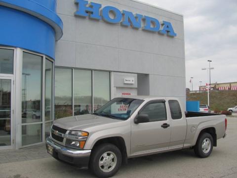 Silver Birch Metallic Chevrolet Colorado LS Extended Cab.  Click to enlarge.