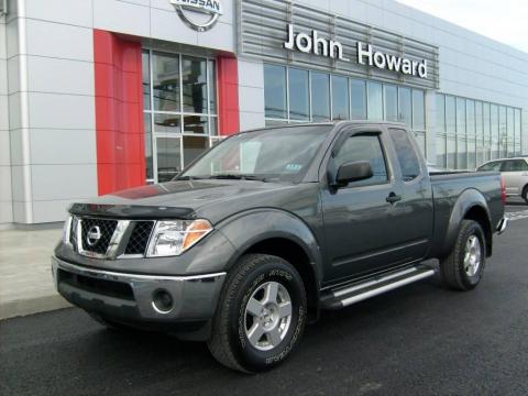 Storm Gray Nissan Frontier SE King Cab 4x4.  Click to enlarge.
