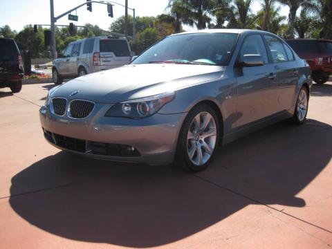 Silver Grey Metallic BMW 5 Series 550i Sedan.  Click to enlarge.