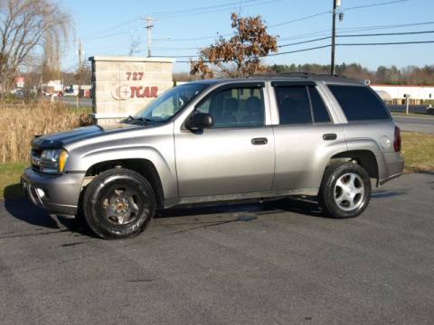 Graystone Metallic Chevrolet TrailBlazer LS 4x4.  Click to enlarge.