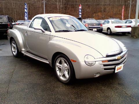 Ricochet Silver Metallic Chevrolet SSR .  Click to enlarge.