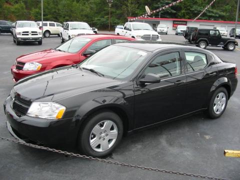 Brilliant Black Crystal Pearl Dodge Avenger SXT.  Click to enlarge.