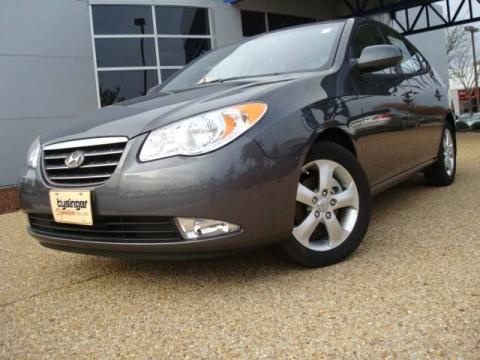 Carbon Gray Hyundai Elantra SE Sedan.  Click to enlarge.