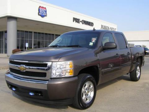 Desert Brown Metallic Chevrolet Silverado 1500 LT Crew Cab.  Click to enlarge.