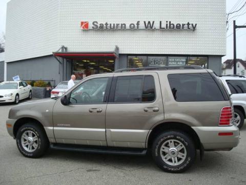 Harvest Gold Metallic Mercury Mountaineer AWD.  Click to enlarge.