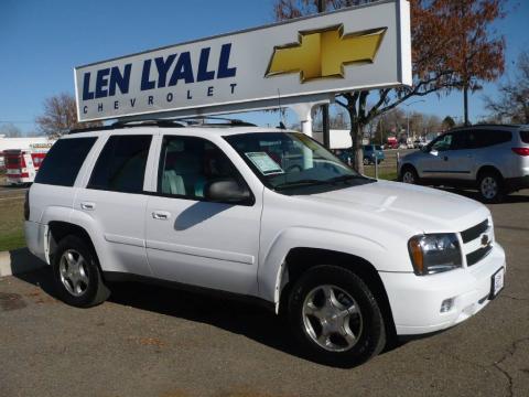 Summit White Chevrolet TrailBlazer LT 4x4.  Click to enlarge.