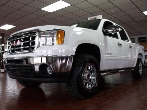 Summit White GMC Sierra 1500 SLE Crew Cab 4x4.  Click to enlarge.