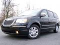 2010 Town & Country Limited #5