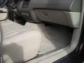 2004 Town Car Executive #15