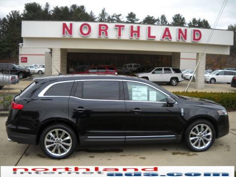 Tuxedo Black Metallic 2010 Lincoln MKT AWD EcoBoost with Charcoal Black 