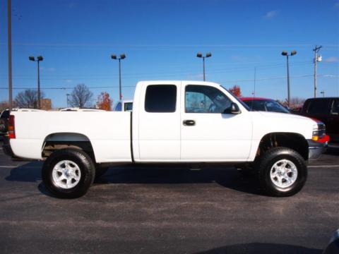 Summit White Chevrolet Silverado 1500 Extended Cab 4x4.  Click to enlarge.