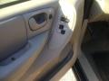2002 Grand Caravan Sport photo #14