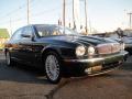 2006 XJ Vanden Plas photo #9