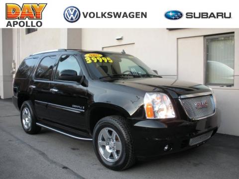 Onyx Black GMC Yukon Denali AWD.  Click to enlarge.