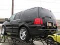 2006 Navigator Ultimate #3