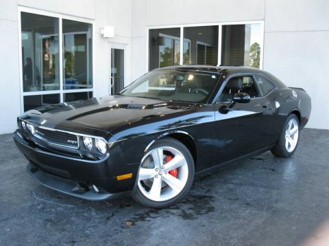 Brilliant Black Crystal Pearl Dodge Challenger SRT8.  Click to enlarge.