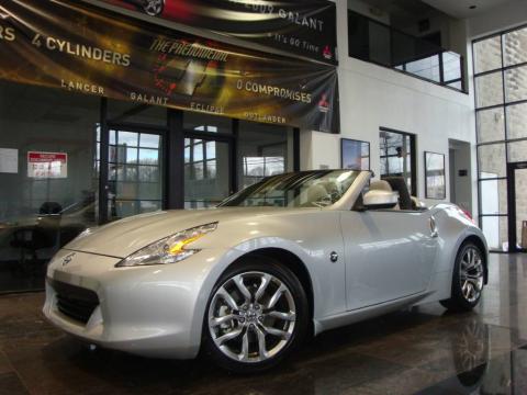 Brilliant Silver Nissan 370Z Touring Roadster.  Click to enlarge.