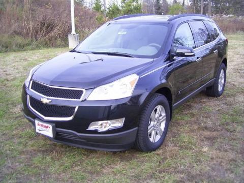 Black Granite Metallic Chevrolet Traverse LT.  Click to enlarge.