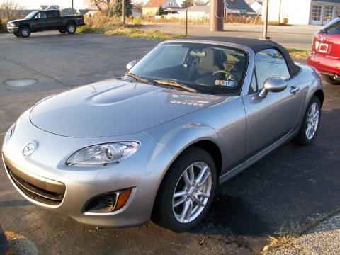 Liquid Silver Metallic Mazda MX-5 Miata Sport Roadster.  Click to enlarge.