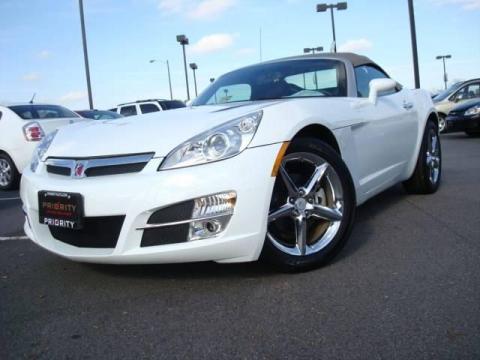 Polar White Saturn Sky Roadster.  Click to enlarge.
