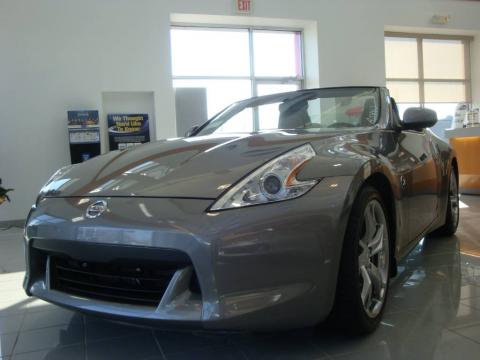 Platinum Graphite Nissan 370Z Sport Touring Roadster.  Click to enlarge.