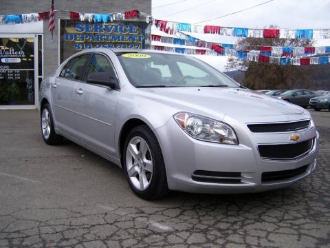 Silver Ice Metallic Chevrolet Malibu LS Sedan.  Click to enlarge.