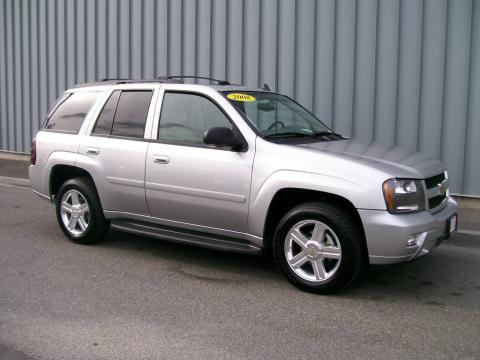Silverstone Metallic Chevrolet TrailBlazer LT 4x4.  Click to enlarge.