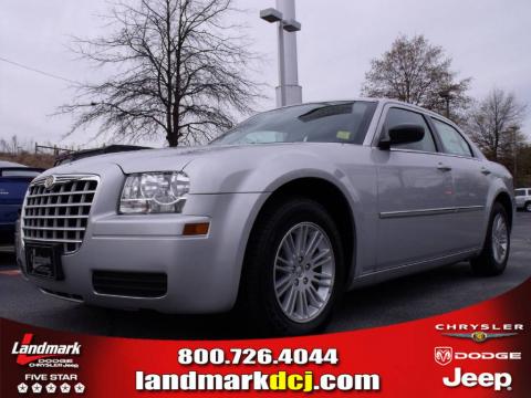 Bright Silver Metallic Chrysler 300 .  Click to enlarge.