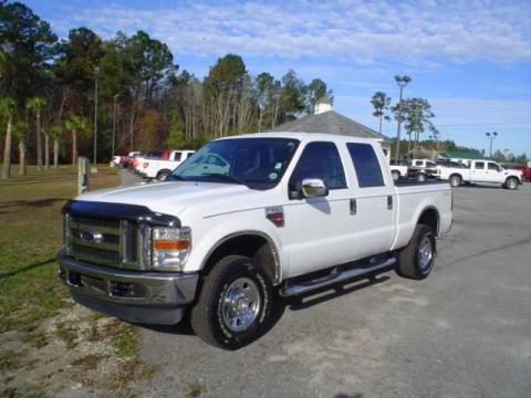 Oxford White Ford F250 Super Duty XLT Crew Cab 4x4.  Click to enlarge.