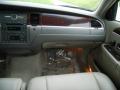 2007 Town Car Signature #16