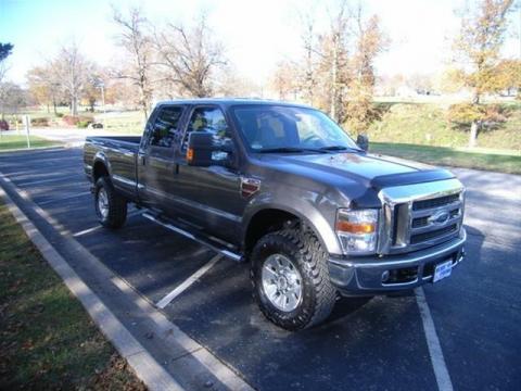 Dark Shadow Grey Metallic Ford F350 Super Duty XLT Crew Cab 4x4.  Click to enlarge.