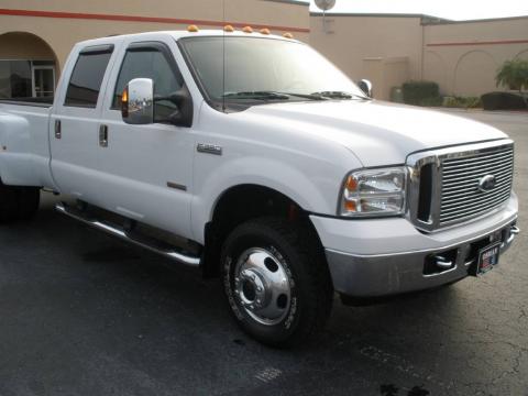 Oxford White Ford F350 Super Duty Lariat Crew Cab 4x4 Dually.  Click to enlarge.