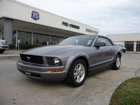 Tungsten Grey Metallic Ford Mustang V6 Deluxe Convertible.  Click to enlarge.