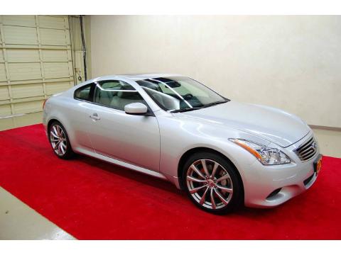 Liquid Platinum Silver Infiniti G 37 S Sport Coupe.  Click to enlarge.