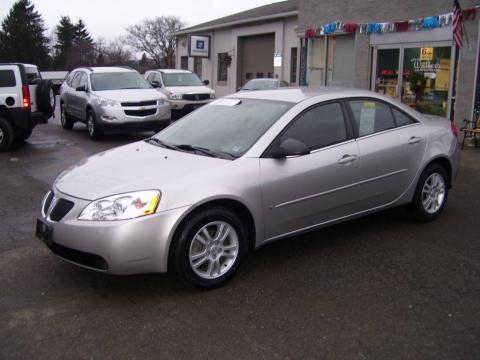 Liquid Silver Metallic Pontiac G6 Sedan.  Click to enlarge.