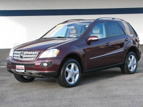 Barolo Red Metallic Mercedes-Benz ML 350 4Matic.  Click to enlarge.