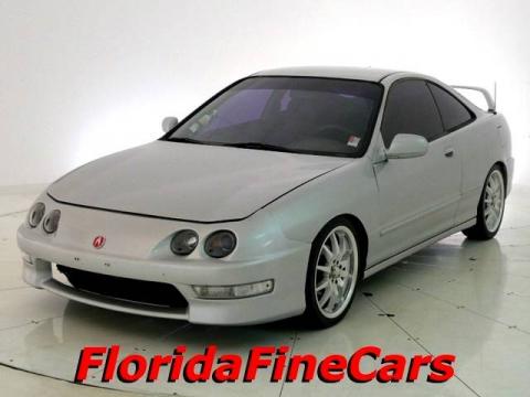 Vogue Silver Metallic Acura Integra RS Coupe.  Click to enlarge.