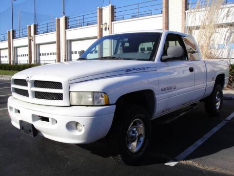 Bright White Dodge Ram 1500 Sport Extended Cab 4x4.  Click to enlarge.