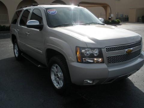 Silver Birch Metallic Chevrolet Tahoe LTZ 4x4.  Click to enlarge.