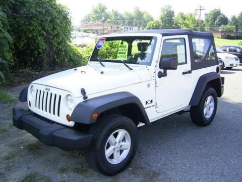 Stone White Jeep Wrangler X 4x4.  Click to enlarge.