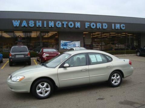 Gold Ash Metallic Ford Taurus SE. Click to enlarge. Gold Ash Metallic Ford Taurus SE. Click to enlarge.