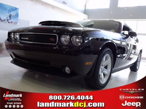 Brilliant Black Crystal Pearl 2010 Dodge Challenger R/T with Dark Slate Gray 