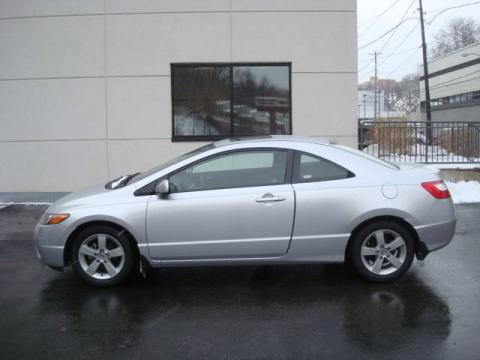 Alabaster Silver Metallic Honda Civic EX Coupe.  Click to enlarge.