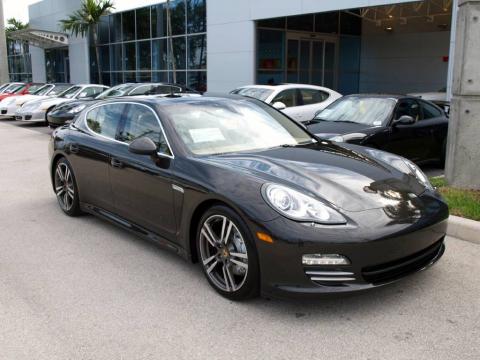 Carbon Grey Metallic Porsche Panamera 4S.  Click to enlarge.