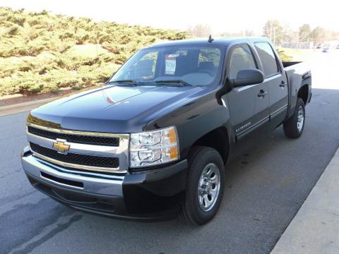 Black Chevrolet Silverado 1500 LS Crew Cab.  Click to enlarge.
