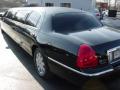 2005 Town Car Executive Limousine #9