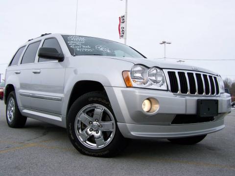 Bright Silver Metallic Jeep Grand Cherokee Limited 4x4.  Click to enlarge.