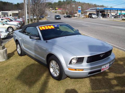 Satin Silver Metallic Ford Mustang V6 Deluxe Convertible. Click to enlarge. Satin Silver Metallic Ford Mustang V6 Deluxe Convertible. Click to enlarge.