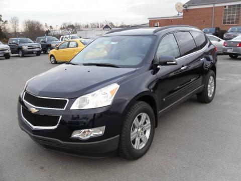 Dark Blue Metallic Chevrolet Traverse LT.  Click to enlarge.